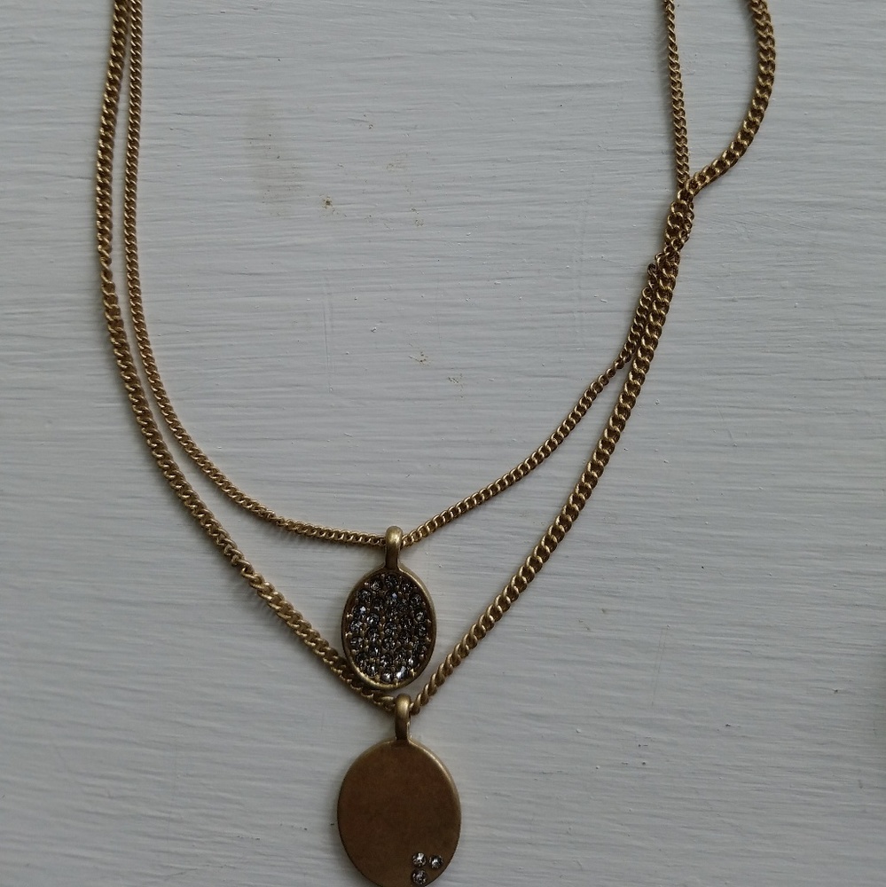Kenneth Cole gold 2 tier necklace with two pendant